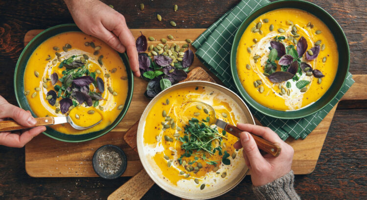 soupes-automne-toutes-nos-recettes-saison-pour-rechauffer-son-souper-750x410